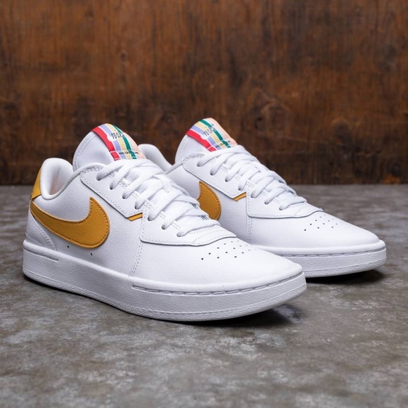 Nike Women’s Court Blanc White Track Red Sneakers 2020 Size 10 - Picture 2 of 8